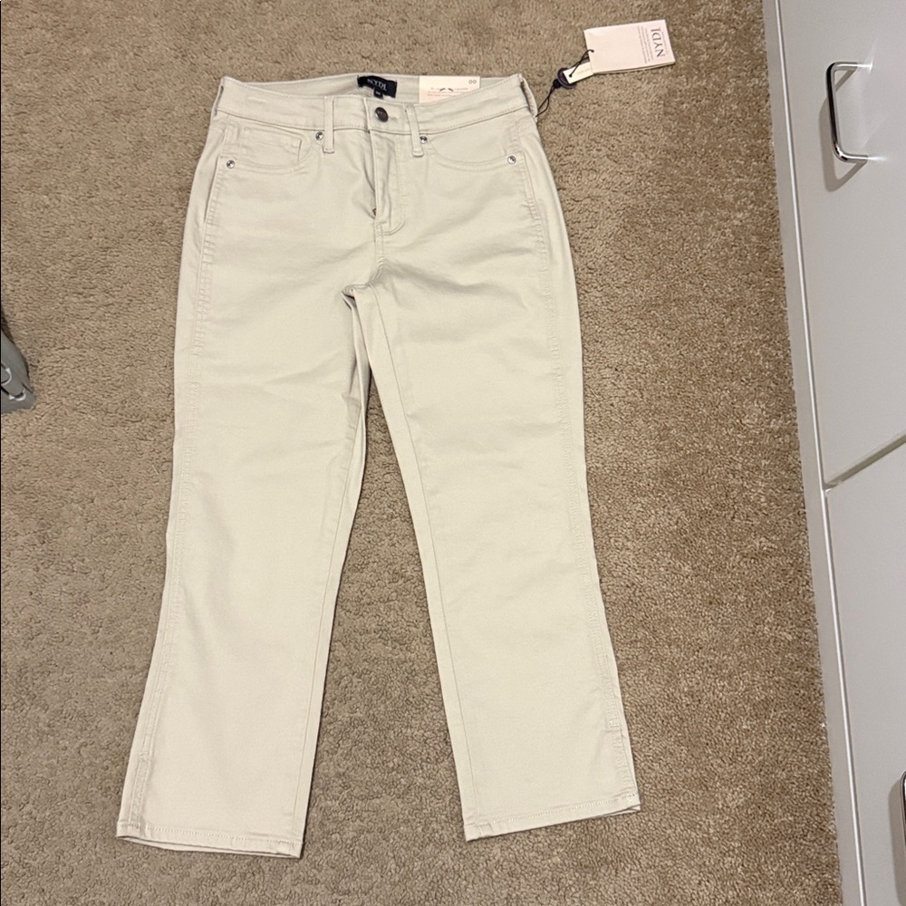 NYDJ Women's Chloe Capri Denim with Slit Size 00